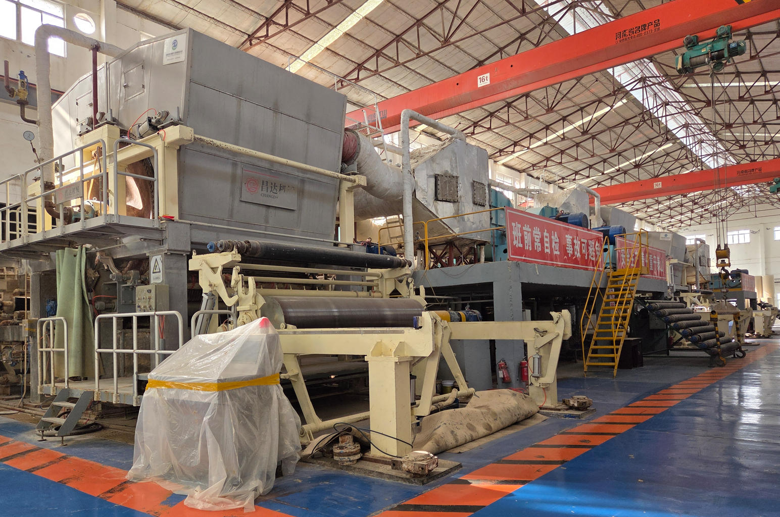 Used  2850-600m/min Crescent Former Tissue  Machine for sale